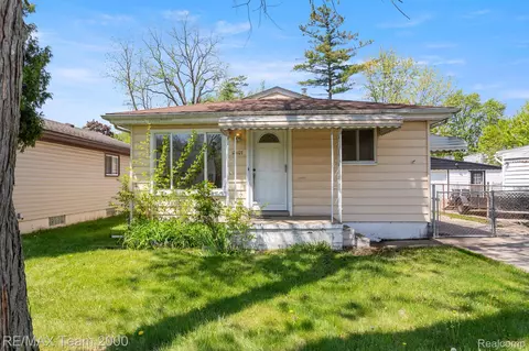 12107 Centralia, Redford, MI 48239