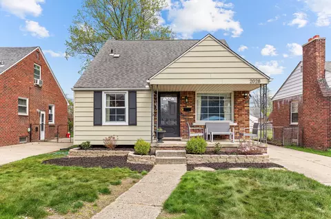 2028 N Franklin St, Dearborn, MI 48128