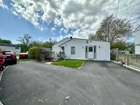 32222 Hillsdale, Westland, MI 48186