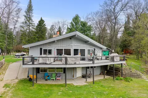 235 Ausable River Trl, Higgins, MI 48653