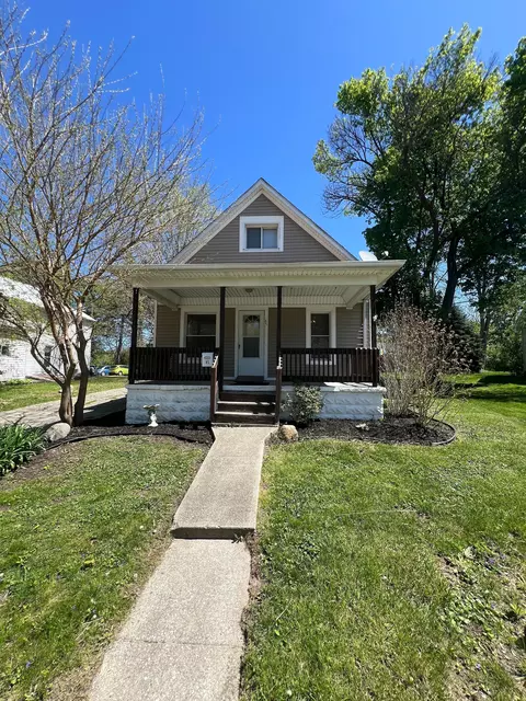 85 Bentley St, Lapeer, MI 48446