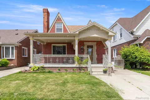 10436 Bertram St, Dearborn, MI 48126