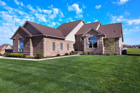 9185 Copper Ridge Dr, Davison, MI 48423