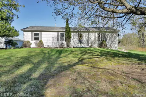 3200 N Summers Rd, Goodland, MI 48444