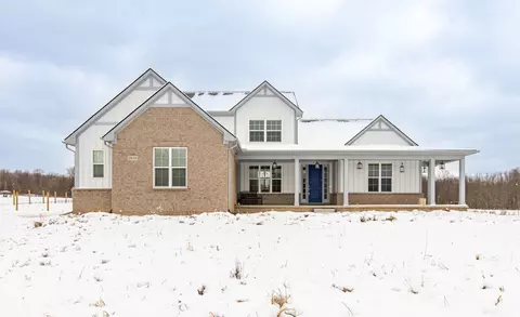 1810 N Coats Rd, Oxford, MI 48371