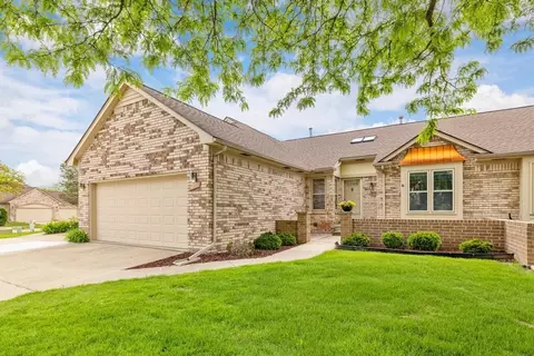 43389 Riverbend Blvd, Clinton Township, MI 48038