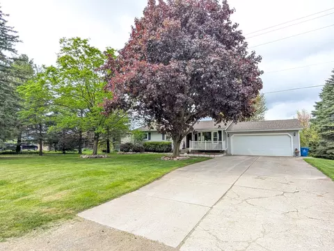 3252 Reid Rd, Mundy, MI 48473