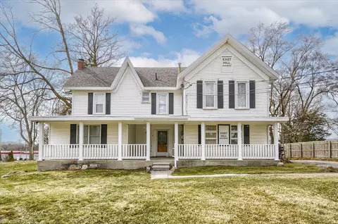 147 Myers Rd, Lapeer, MI 48446