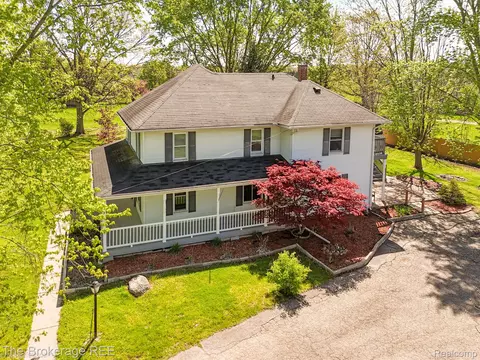 4075 W Wilson Rd, Vienna, MI 48420