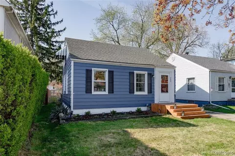 360 E Webster St, Ferndale, MI 48220