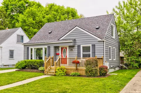 2120 Harwood Ave, Royal Oak, MI 48067