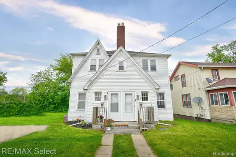 715 North St, Mount Morris, MI 48458