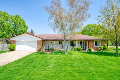 3683 Elmwood, Denmark, MI 48768