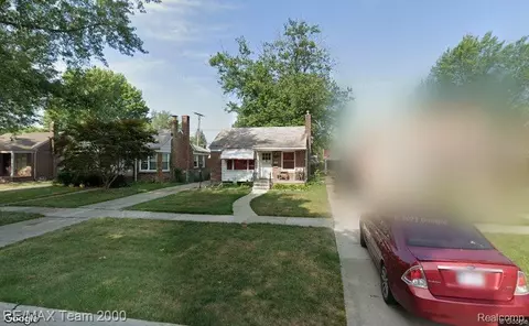 3834 Mckinley St, Dearborn, MI 48124