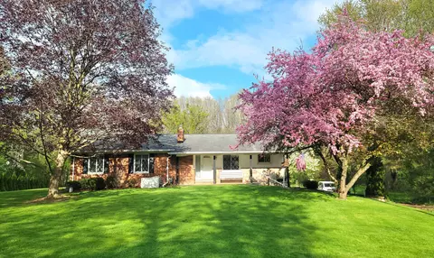4335 S Baldwin Rd, Orion, MI 48359