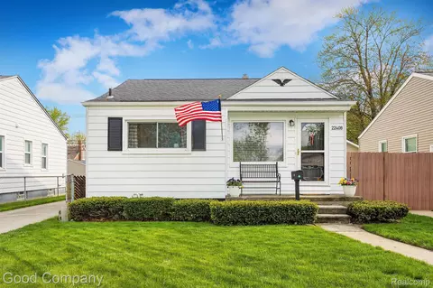 22408 California St, Saint Clair Shores, MI 48080