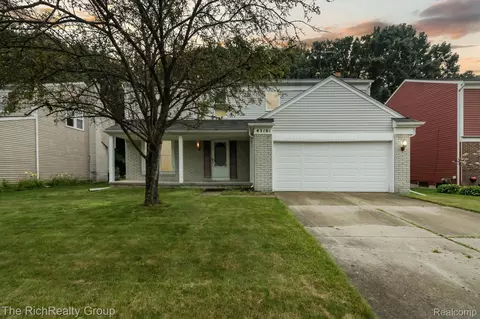 43101 Lancelot Dr, Canton, MI 48188