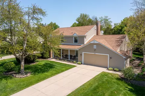 5389 Vincennes Dr, Bloomfield Township, MI 48302