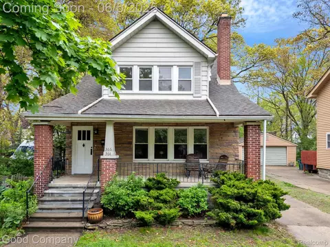 364 W Cambourne St, Ferndale, MI 48220