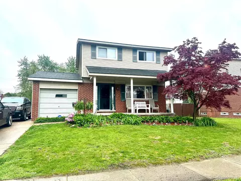 5443 Williams St, Wayne, MI 48184