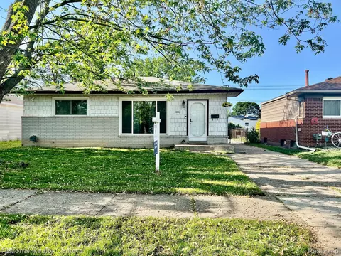 30664 Burlington St, Westland, MI 48186
