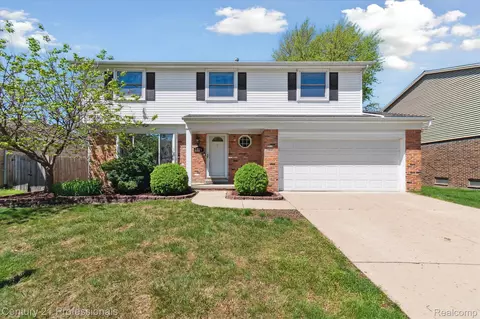 2374 Berwick Dr, Canton, MI 48188