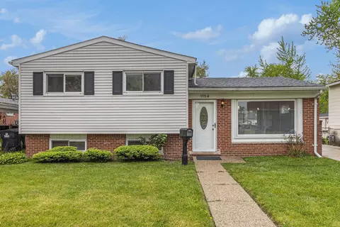 1154 S Henry Ruff Rd, Westland, MI 48186