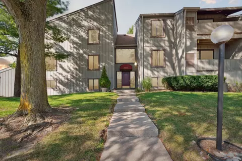 9601 Bayview Dr # 301, Ypsilanti, MI 48197