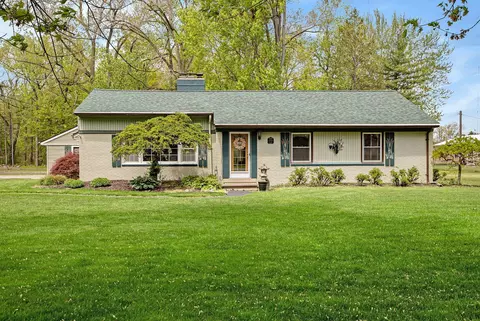 1540 Ash St, Carleton, MI 48117