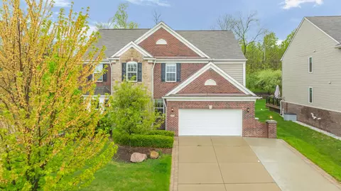 4732 Tanglewood Ln, Orion, MI 48359