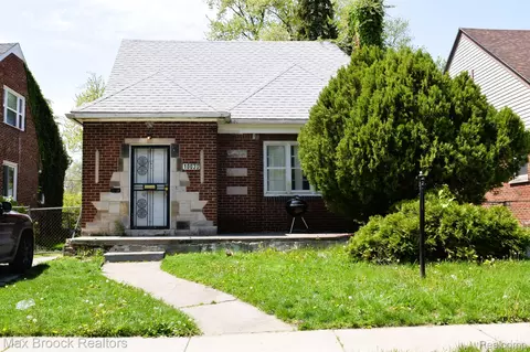 10039 Mark Twain St, Detroit, MI 48227