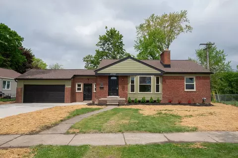 3730 Yorba Linda Blvd, Royal Oak, MI 48073