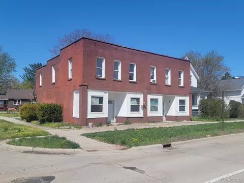 1725 10th St, Port Huron, MI 48060