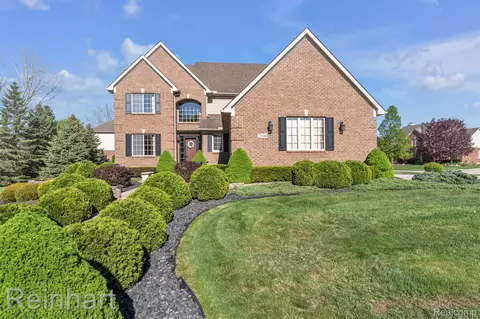 25340 Villagewood, Lyon, MI 48178