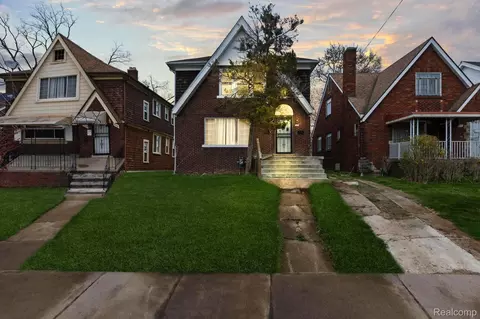 8916 Mendota St, Detroit, MI 48204