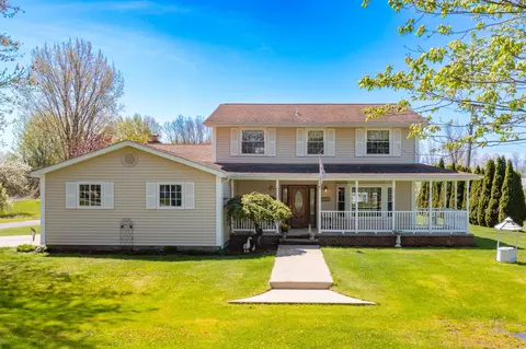 9265 Meisner Rd, Casco, MI 48064