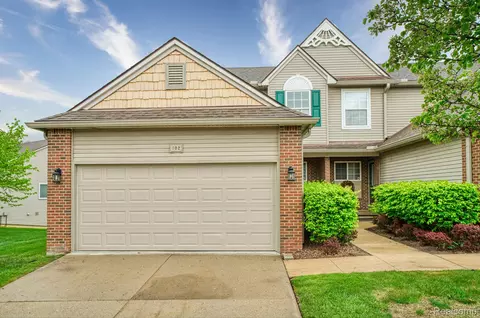 102 Newberry Ln #72, Marion, MI 48843