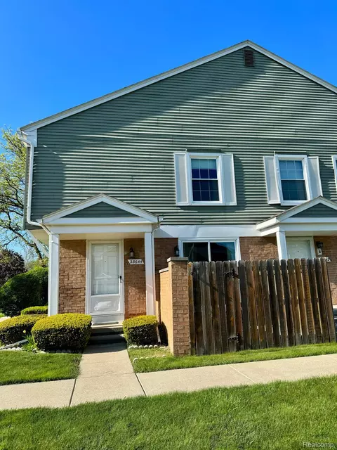 23644 Stonehenge Blvd, Novi, MI 48375