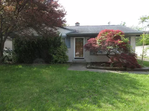 29215 Carlton St, Inkster, MI 48141