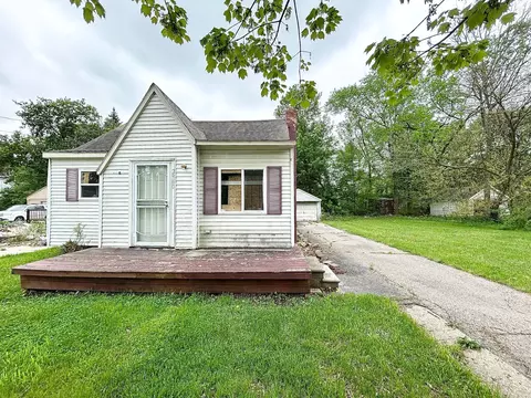 2960 Henry St, Flint, MI 48506