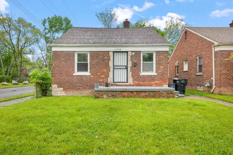 11738 Greenview Ave, Detroit, MI 48228