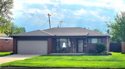 26541 Warner Ave, Warren, MI 48091