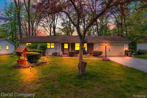 3661 Grant Ave, Fort Gratiot, MI 48059