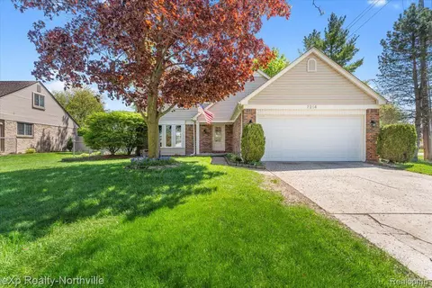 7214 Chichester Rd, Canton, MI 48187