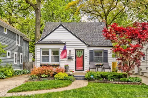 519 S Vermont Ave, Royal Oak, MI 48067