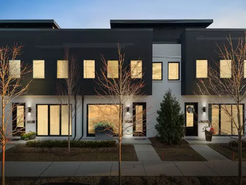 714 E Parent Ave, Royal Oak, MI 48067