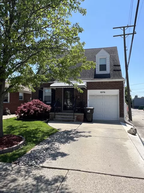 1079 Liberty Ave, Lincoln Park, MI 48146