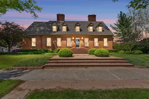 17440 Midway Ave, Allen Park, MI 48101