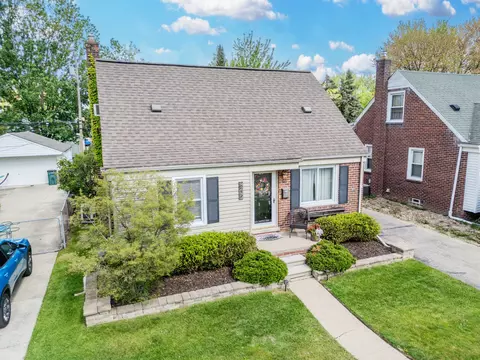 3206 N Blair Ave, Royal Oak, MI 48073