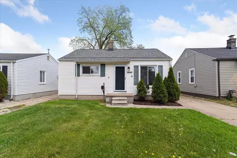 27328 Dartmouth St, Madison Heights, MI 48071